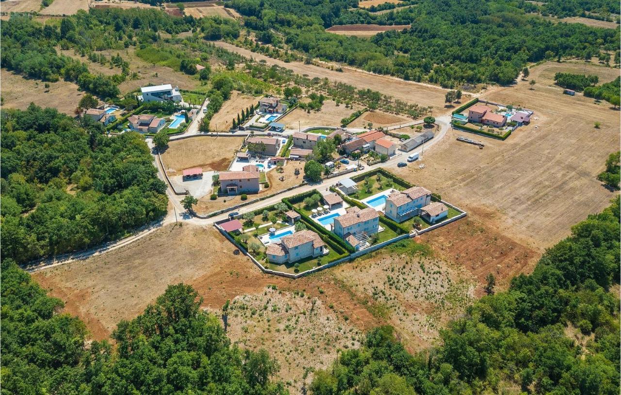 Villa Peran Radetići 外观 照片